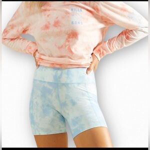 Billabong A/Div Blue Tie Dye Bike Shorts — Size Large Excellent Condition
